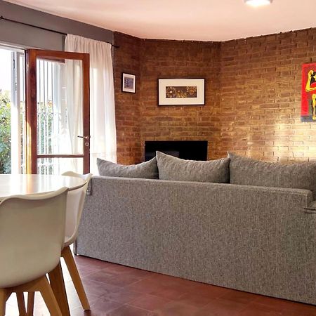 Duplex Mendoza Con Chochera Techada Екстериор снимка